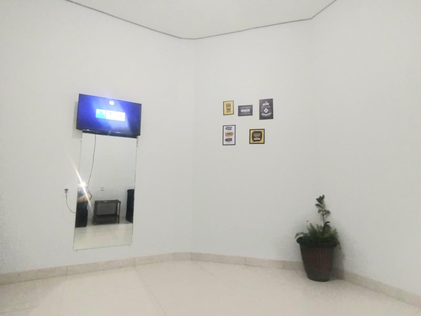 Casa De Hospedes Proximo Ao Aeroporto Palmas  Exteriör bild